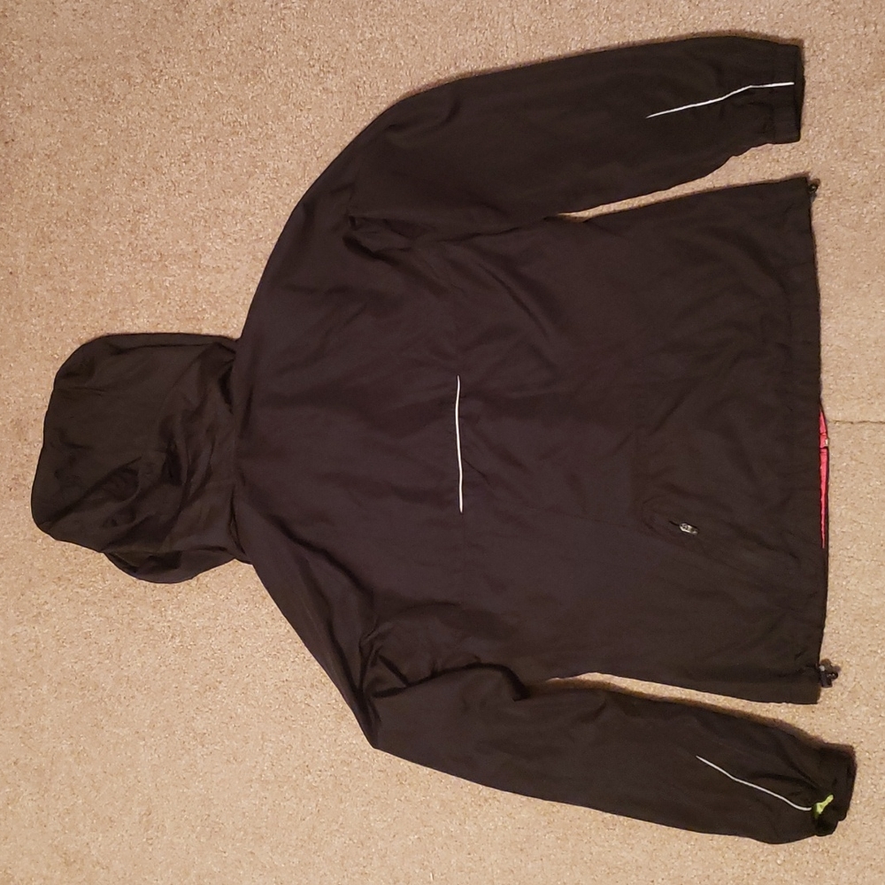 New Balance Women's Running Jacket - Picture 2 of 16